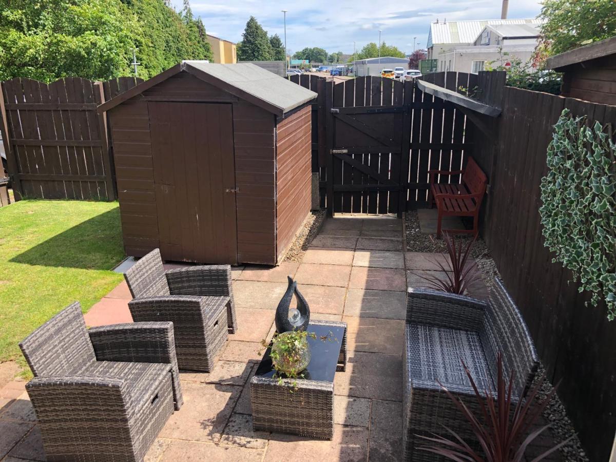 Delightful, Central 3 Bedroom House With Garden & Free Parking Inverness Kültér fotó