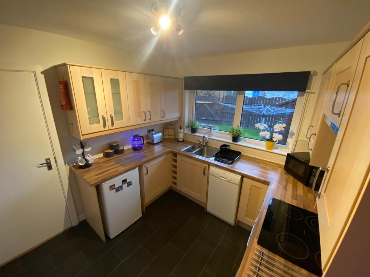 Delightful, Central 3 Bedroom House With Garden & Free Parking Inverness Kültér fotó